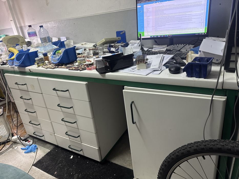 Equipamento de laboratorio de protese dentaria