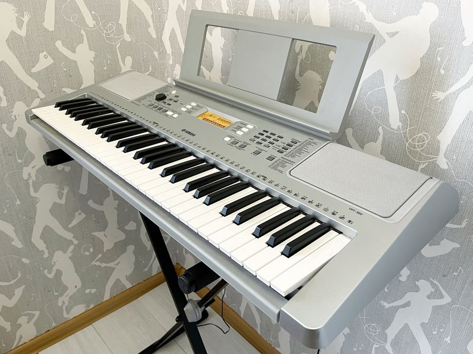 Професійний Синтезатор Yamaha YPT-360!!! Динамічна модель!!