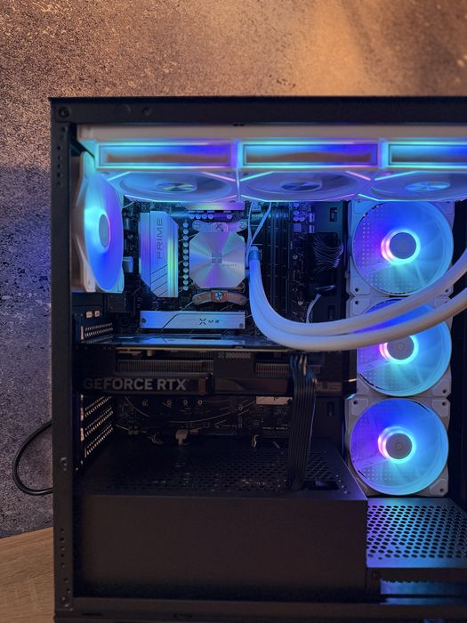 Ігровий ПК ( Rtx 4070, Ryzen 7 7700, 32gb ddr5, b650, ssd 1tb)