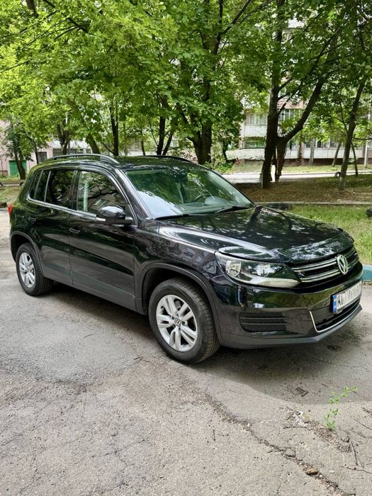 Продам авто Volkswagen Tiguan 2015