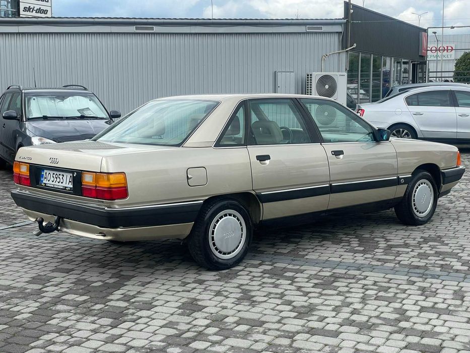 Audi 100 Ідеальна