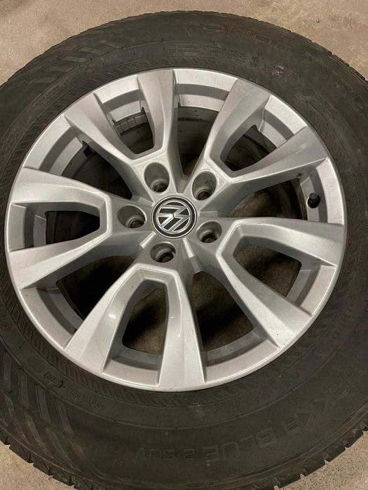 AMAROK VW , VW T5/T6 - 2020r doskonały stan 245/65/R17 - 5x120 rozstaw