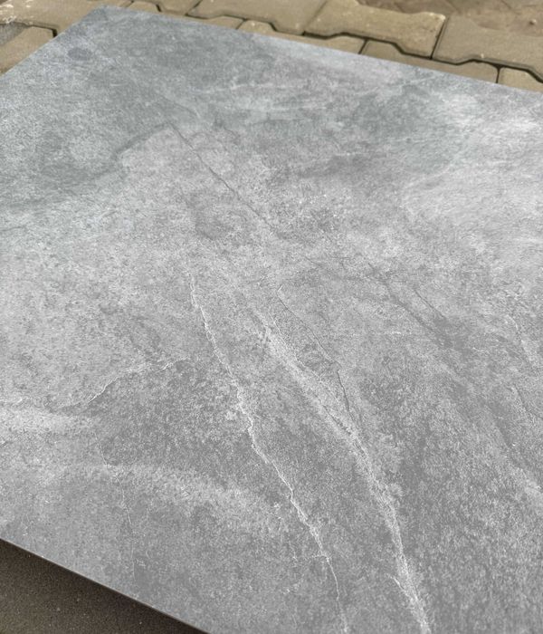 Płytki gresowe 60x60 cm do garażu , piwnicy, kotłowni - SGR56