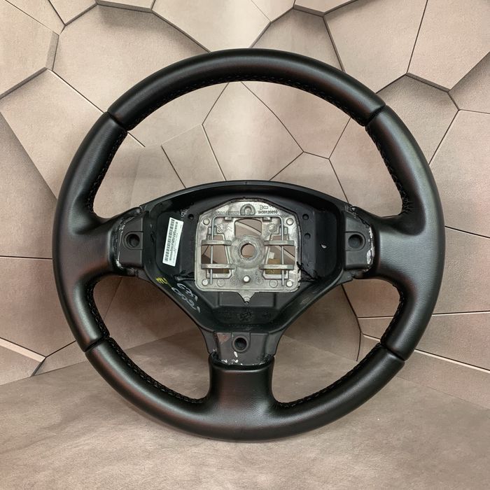Перешитий руль на обмін Пежо 308 3008 і 5008 Peugeot