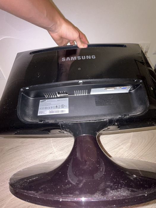 Monitor antigo Samsung SyncMaster T220