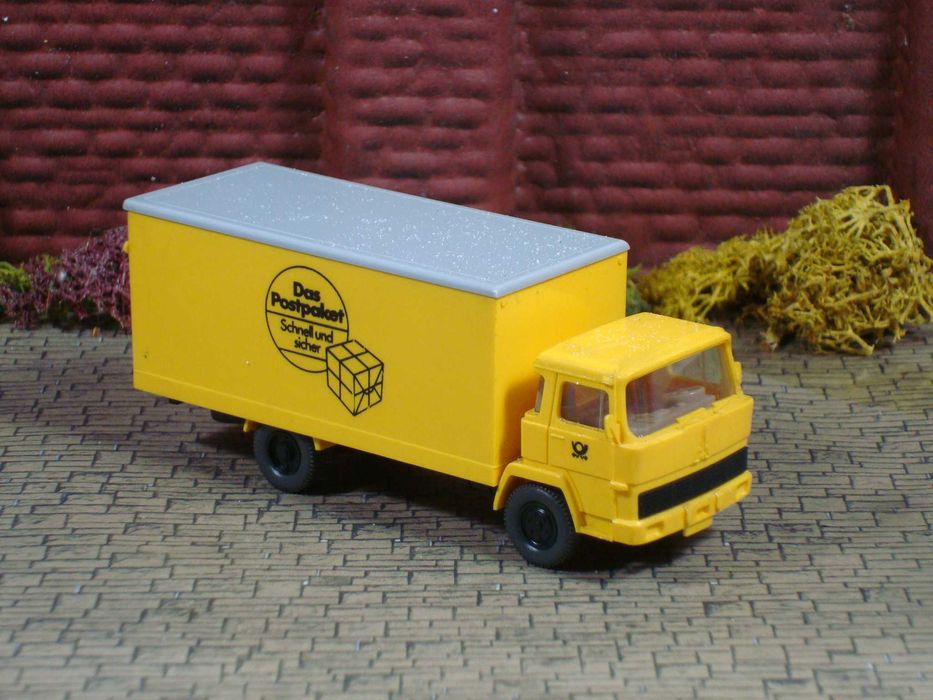 Wiking 550 - Magirus-Deutz / Camião Postal "Deutsche Post" / Usado (2)