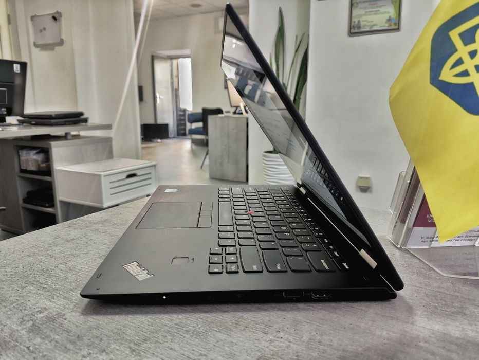 Сенсорний Lenovo ThinkPad X1 Yoga Intel I5-7/8/256 SSD/IPS 14"Quad Б/В