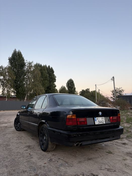 Продам BMW E34 M40B18