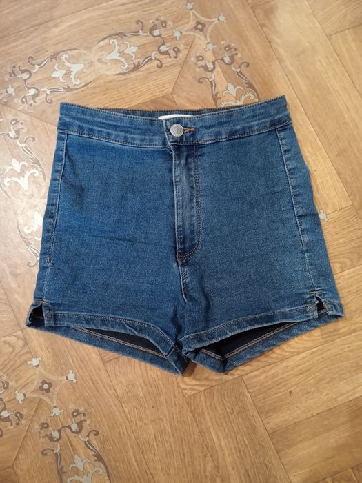 Сині джинсові шорти