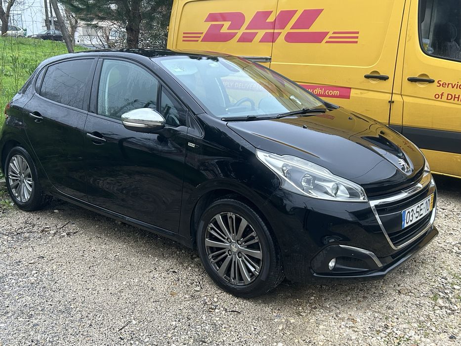 Peugeot 208, diesel, ano 2016 e 1600cc