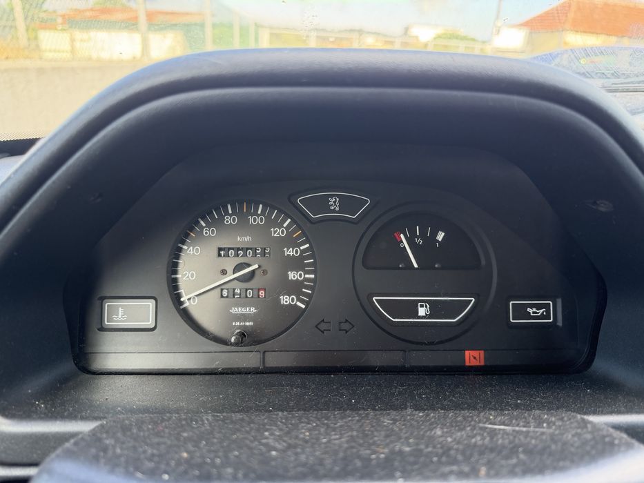 Peugeot 106 1.0i