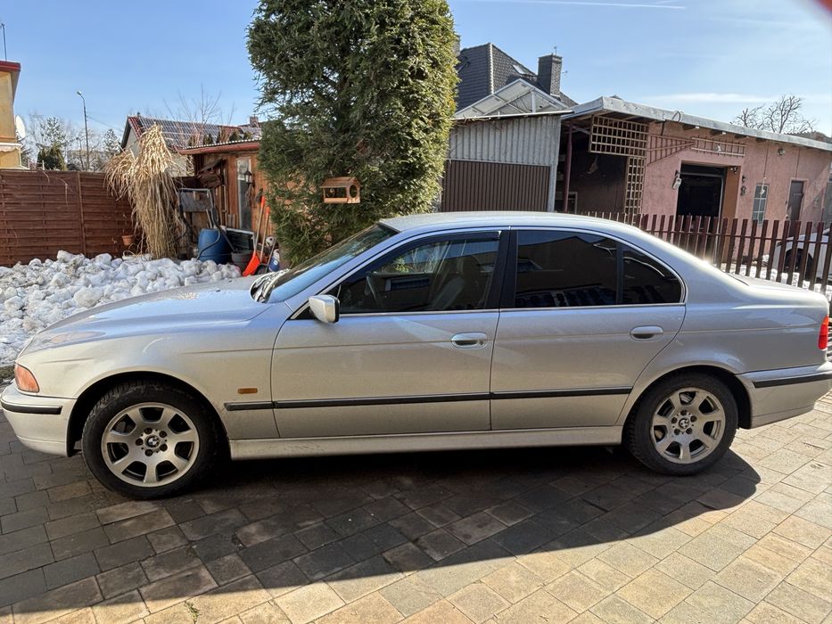 Bmw e39 523i 170km lpg