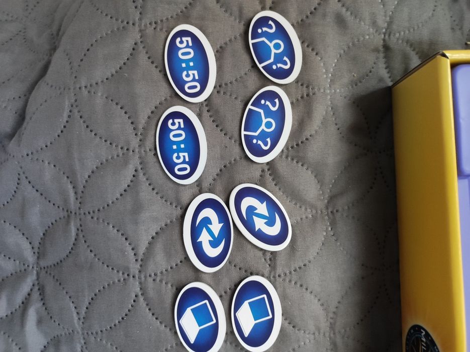 Gra Milionerzy wyzwanie dorośli kontra dzieci ( jak nowa )