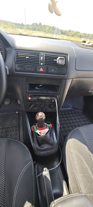 Volkswagen Golf 2003 VIN WVWZZZ1JZ3W459567 фото оголошення 8 з 17