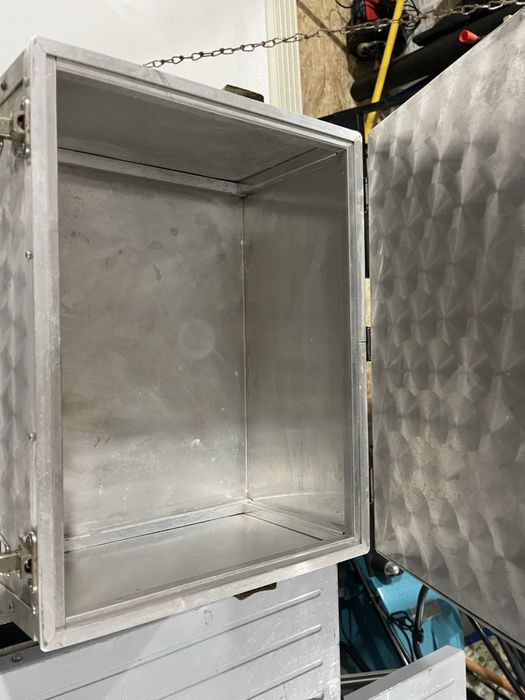 Алюмінієвий зимовий рибальський ящик