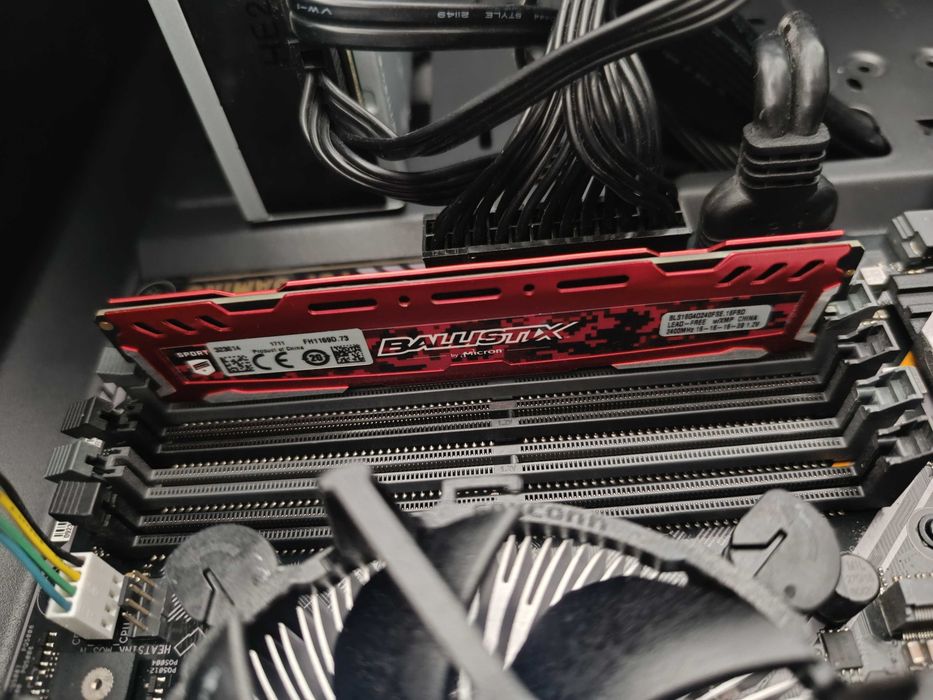 Computador Torre Asus