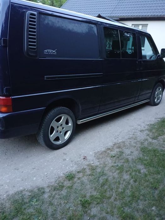 VW Caravelle 2.5 TDI long 170km