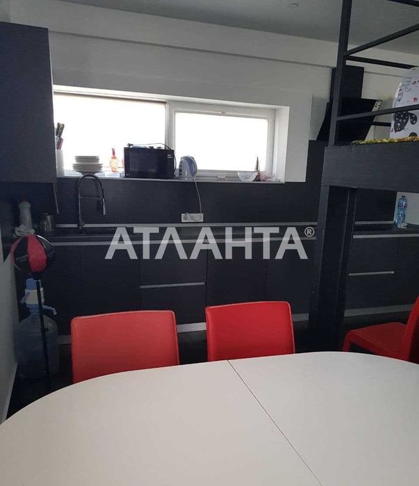 Новый, современный дом в с.Н Дофиновке