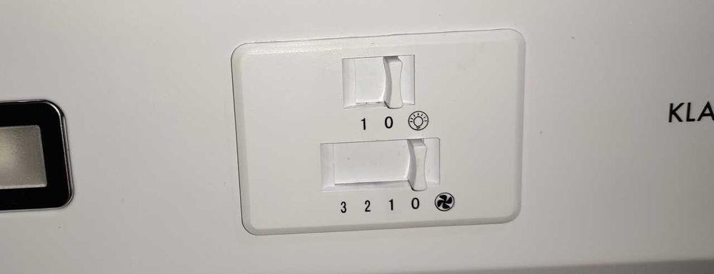 Витяжка вертикальна вбудована Klarstein Incognito 60 см, 250 м3/год