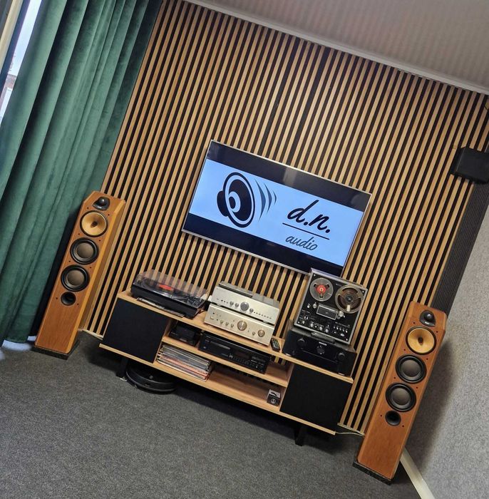 Pokój odsłuchowy - warunki domowe / sprzęt audio /kolumny /wzmacniacze