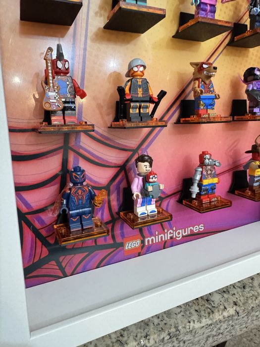Quadro para minifiguras lego spiderman