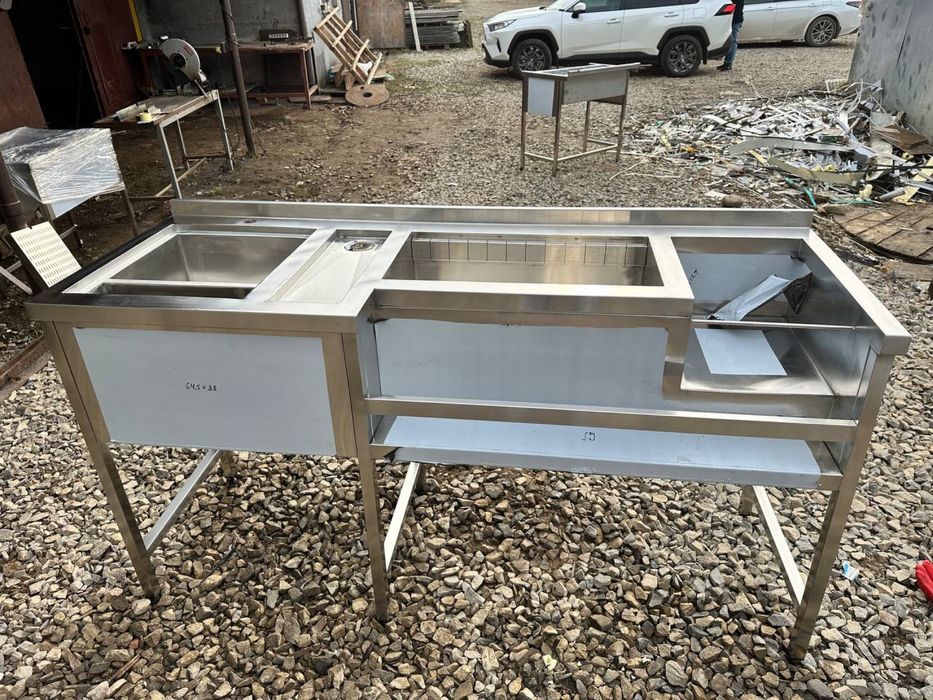 Вироби з нержавійки для кухонь рестранів, барів, кафе, їдальні -столов