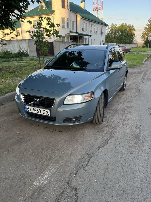 Продам власне авто Volvo v 50