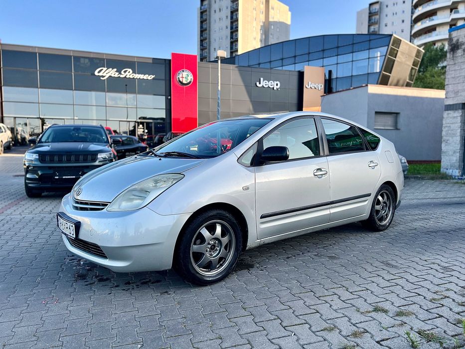 Wynajem samochodu Wynajem Aut Wypożyczalnia doba tydzień Prius Automat