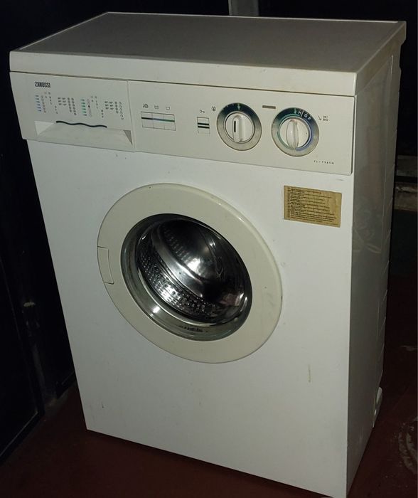 Стиральная машина ZANUSSI  FL- 726 CN