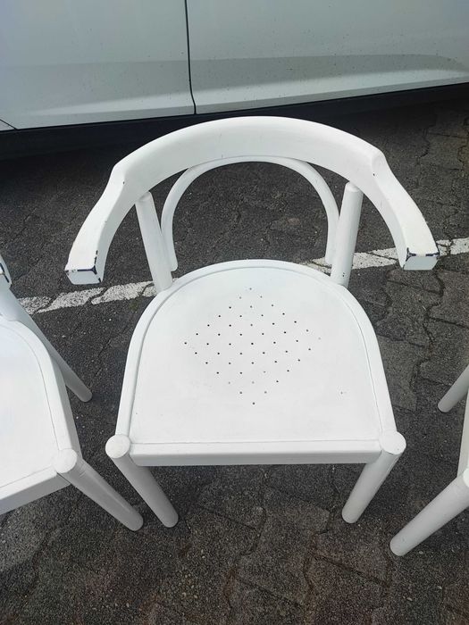 Krzesła z czasów babci.