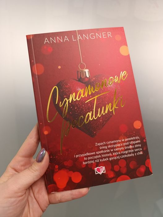 Książka romans Cynamonowe Pocałunki  Anna Langner