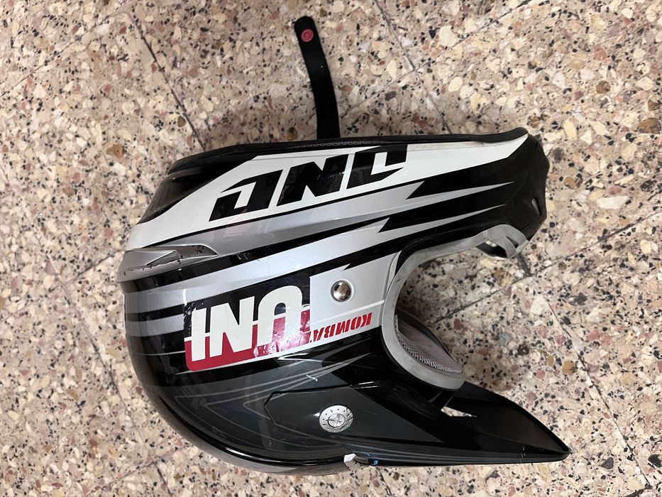 Capacete ONE de Motocross