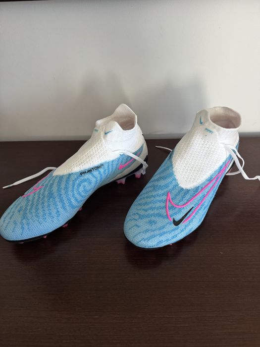 Chuteiras Nike Phantom Elite