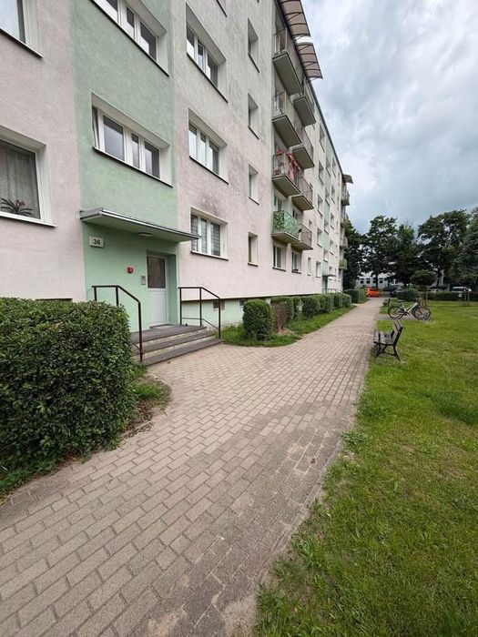 Mieszkanie 48 m² | 2 pokoje | Centrum Piły | Balkon I Piwnica |