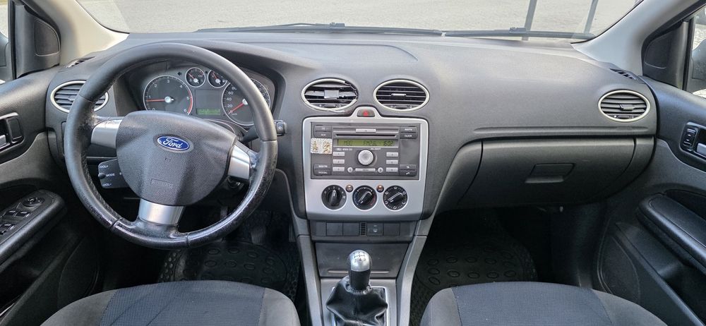 Ford focus 1.6tdci 110cv nacional revisao feita e DESTRIBUICAO