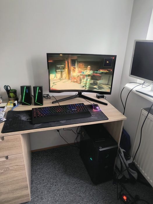 Komputer DO GIER  Ryzen 9 5950X/ RX 9060 XT 16GB/ 64GB RAM/DYSK 2TB