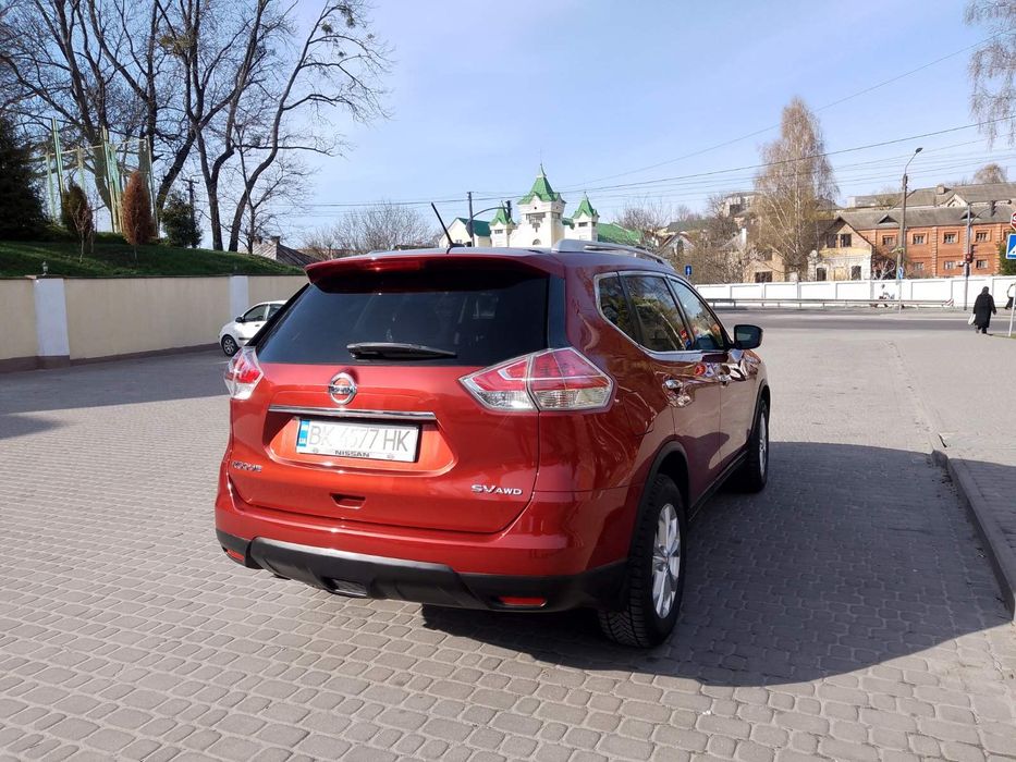 Nissan Rogue 2016 року