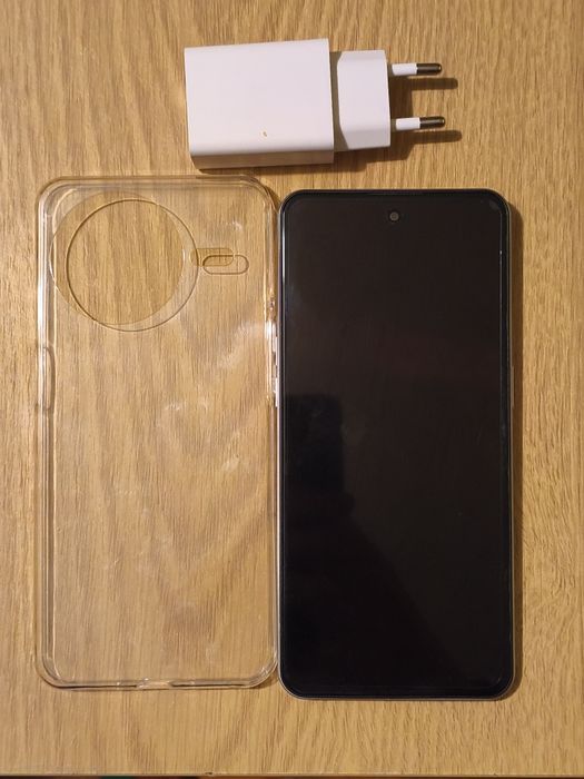 Telefon 12/256GB - Trzy Obiektywy - Design F7 - OKAZJA!