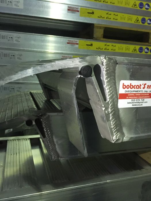 Rampas de alumínio 3M x 6250kg