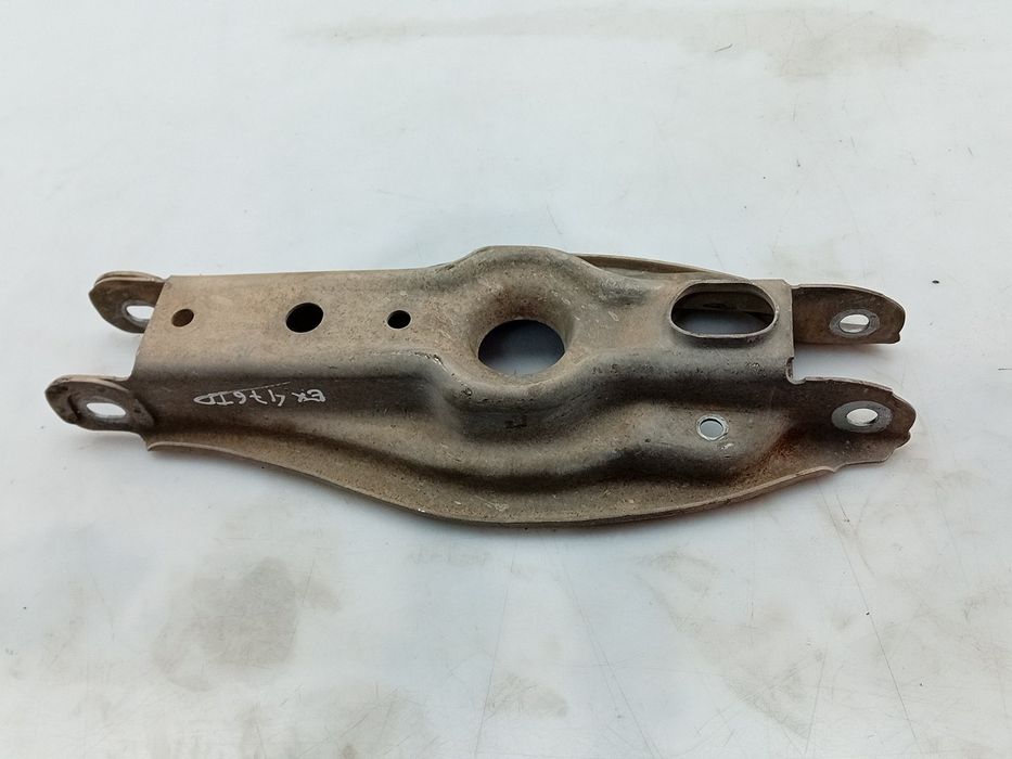 Braço de suspensão trás direito BMW X1 (E84)