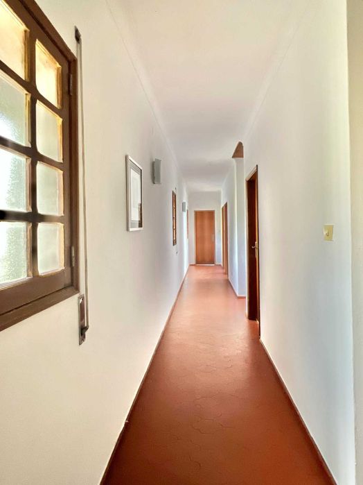 Alugo Quarto mobilado com despesas incluídas