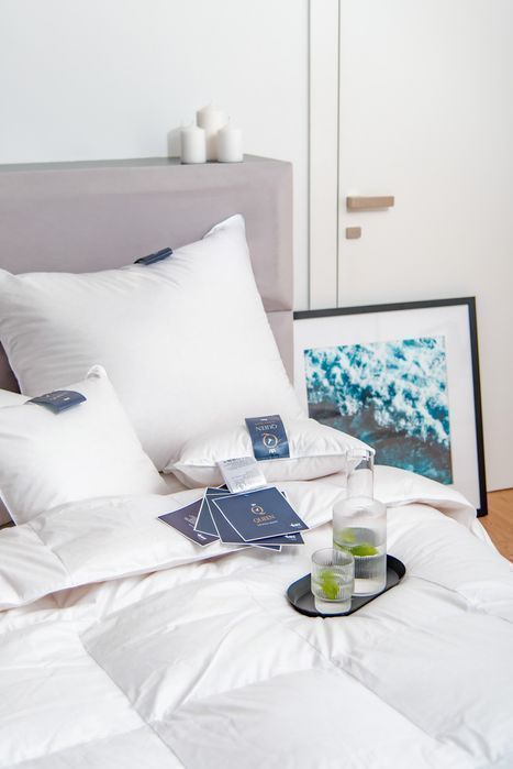 Kołdra AMZ QUEEN zimowa, puch 100% 135x200cm Biały