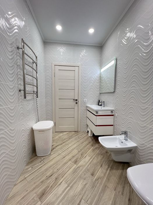 Продаж! 2-км. квартира в НОВОБУДОВІ з МЕБЛЯМИ