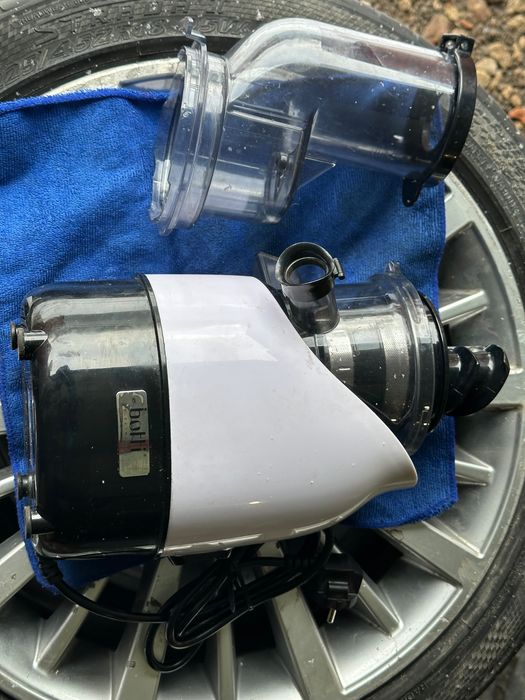 Соковижималка Botti GS-131L
