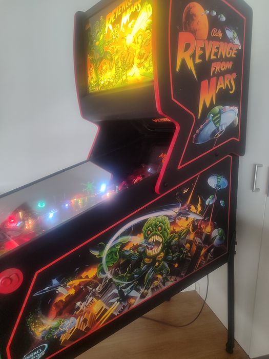 Flippers Revenge From Mars