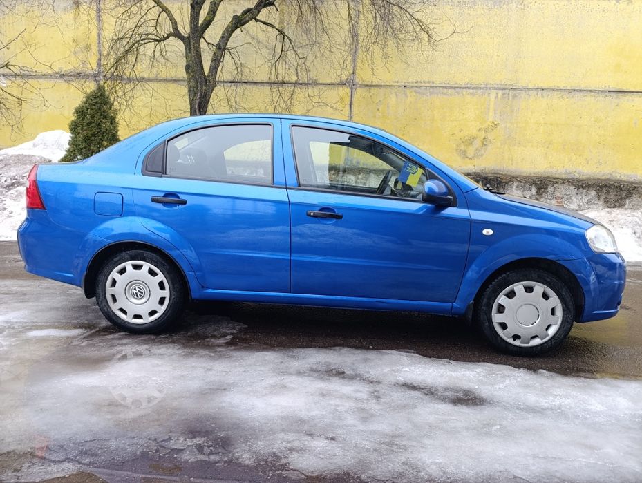 Chevrolet Aveo.   2012 р