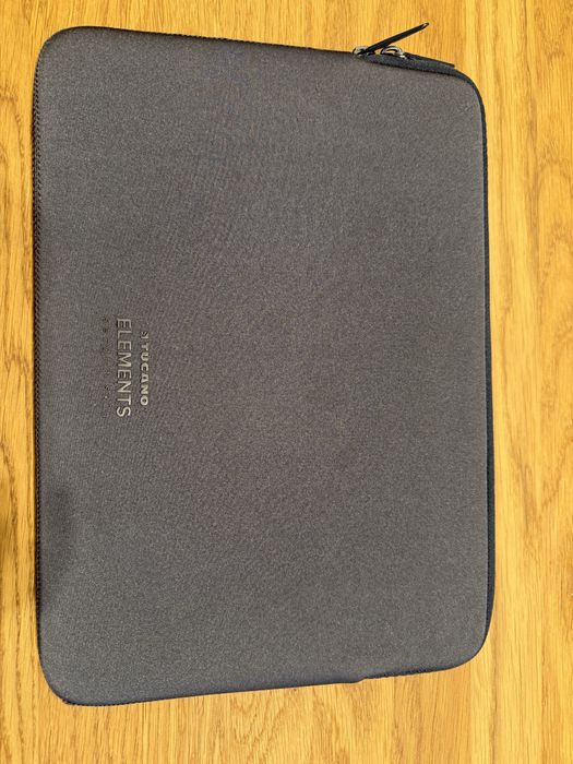Pokrowiec na MacBook Pro 13