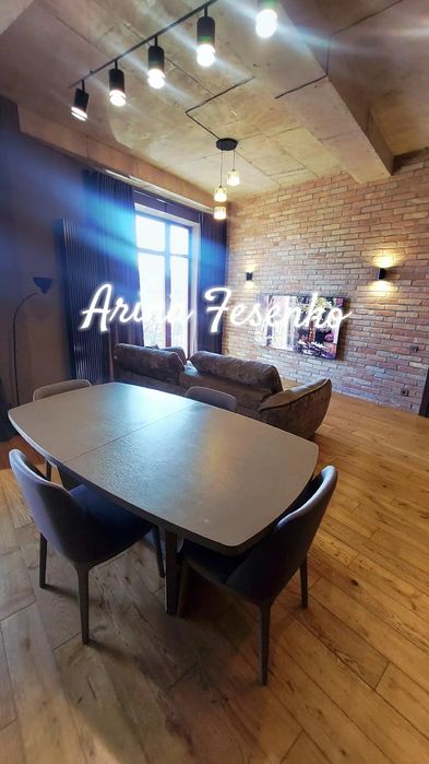 Аренда  новой  квартиры  в  клубном доме /Наследие  Дерибаса,120м loft