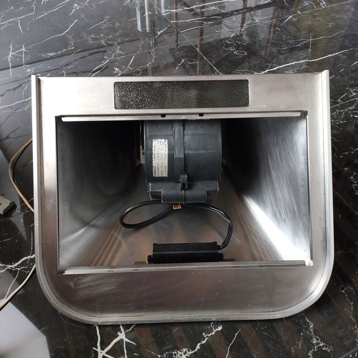 Витяжка кухонна Саta