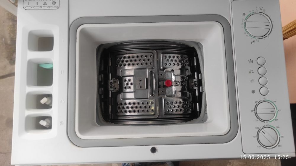 Пральна машинка -автомат вертикалка , Ardo